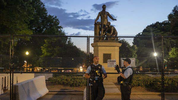 Lincoln Freeing the Slaves Statue