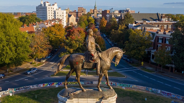 Newt Gingrich Gen. Lee: The Importance of Preserving American History